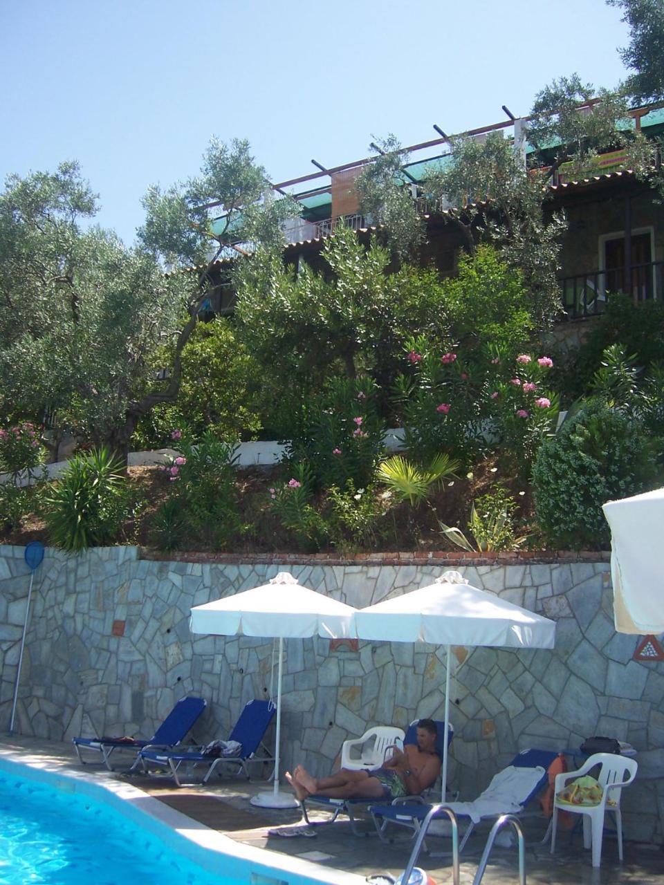 Milina Apartments Exterior photo